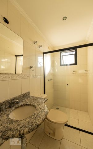 Apartamento à venda com 58m², 2 quartos e 2 vagas Apartamento à venda com 58m², 2 quartos e 2 vagasBanheiro Social