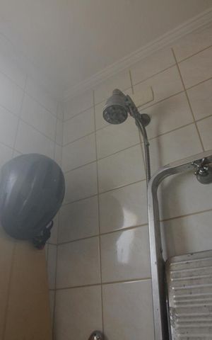 Apartamento à venda com 120m², 2 quartos e 2 vagasChuveiro