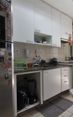 Apartamento à venda com 120m², 2 quartos e 2 vagasCozinha