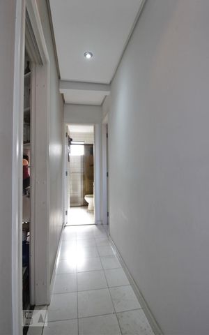 Apartamento à venda com 120m², 2 quartos e 2 vagasCorredor