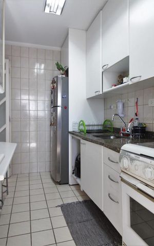 Apartamento à venda com 120m², 2 quartos e 2 vagasCozinha