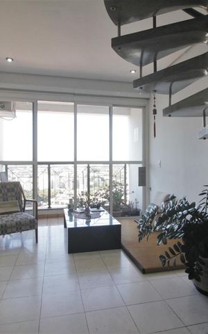 Apartamento à venda com 120m², 2 quartos e 2 vagasSala