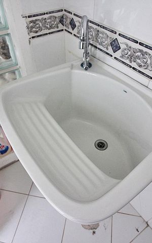 Apartamento à venda com 134m², 3 quartos e 3 vagasDetalhes do Banheiro de Serviço
