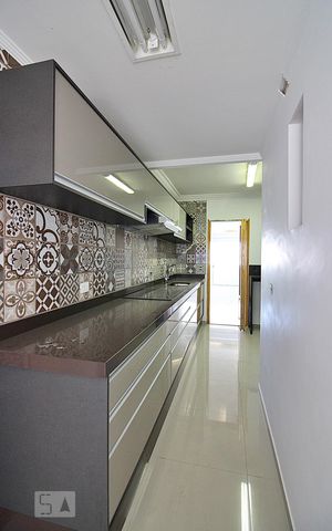 Apartamento à venda com 134m², 3 quartos e 3 vagasCozinha 