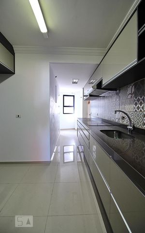 Apartamento à venda com 134m², 3 quartos e 3 vagasCozinha 