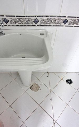 Apartamento à venda com 134m², 3 quartos e 3 vagasDetalhes do Banheiro de Serviço
