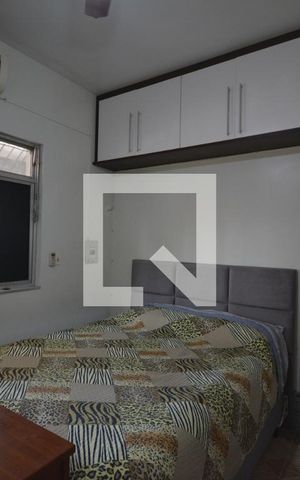 Casa à venda com 300m², 4 quartos e 2 vagasQuarto 2 Suíte