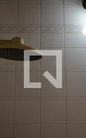 Casa à venda com 300m², 4 quartos e 2 vagasBanheiro de Serviço