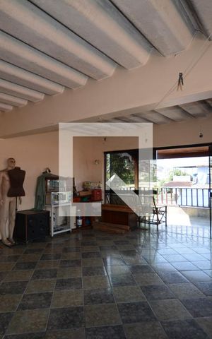 Casa à venda com 300m², 4 quartos e 2 vagasTerraço