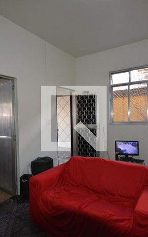 Casa à venda com 300m², 4 quartos e 2 vagasSala