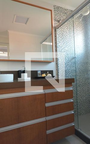 Casa à venda com 300m², 4 quartos e 2 vagasBanheiro da Suíte 3