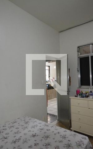 Casa à venda com 300m², 4 quartos e 2 vagasQuarto 1 Suíte