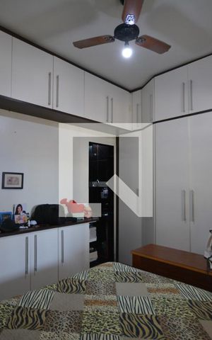 Casa à venda com 300m², 4 quartos e 2 vagasQuarto 2 Suíte