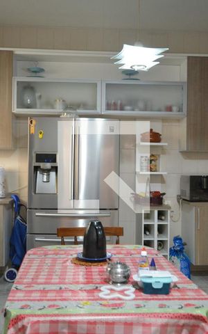 Casa à venda com 300m², 4 quartos e 2 vagasCozinha