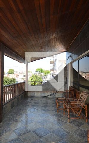 Casa à venda com 300m², 4 quartos e 2 vagasnull