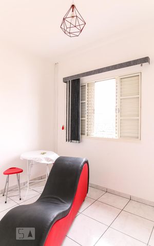 Casa para alugar com 170m², 5 quartos e 2 vagasSala