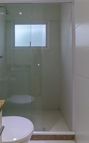 Apartamento à venda com 179m², 4 quartos e 1 vaga Apartamento à venda com 179m², 4 quartos e 1 vagaBanheiro Social 2