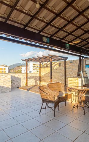 Apartamento à venda com 179m², 4 quartos e 1 vaga Apartamento à venda com 179m², 4 quartos e 1 vagaÁrea Externa