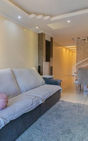 Apartamento à venda com 179m², 4 quartos e 1 vaga Apartamento à venda com 179m², 4 quartos e 1 vagaSala