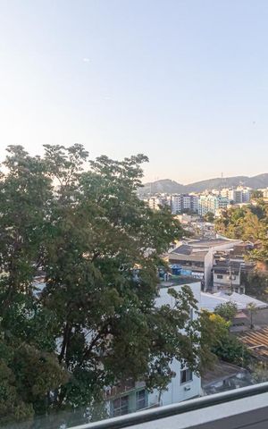 Apartamento à venda com 179m², 4 quartos e 1 vaga Apartamento à venda com 179m², 4 quartos e 1 vagaVista da Área de Serviço