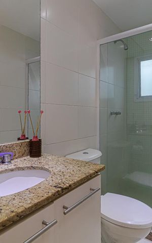 Apartamento à venda com 179m², 4 quartos e 1 vaga Apartamento à venda com 179m², 4 quartos e 1 vagaBanheiro Social 2