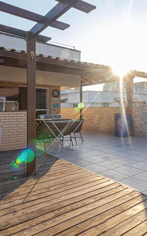 Apartamento à venda com 179m², 4 quartos e 1 vaga Apartamento à venda com 179m², 4 quartos e 1 vagaÁrea Externa