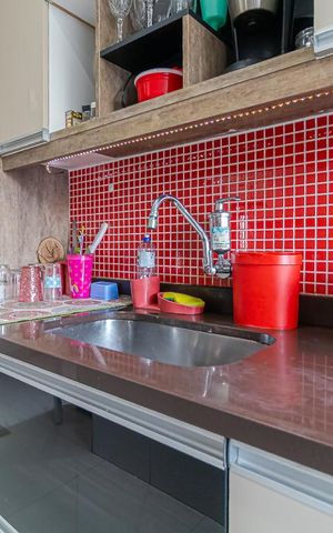Apartamento à venda com 179m², 4 quartos e 1 vaga Apartamento à venda com 179m², 4 quartos e 1 vagaCozinha - Torneira