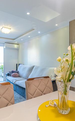 Apartamento à venda com 179m², 4 quartos e 1 vaga Apartamento à venda com 179m², 4 quartos e 1 vagaSala