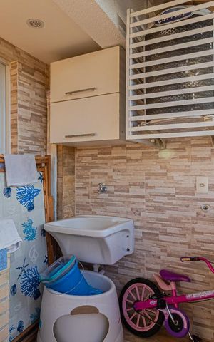 Apartamento à venda com 179m², 4 quartos e 1 vaga Apartamento à venda com 179m², 4 quartos e 1 vagaÁrea Externa