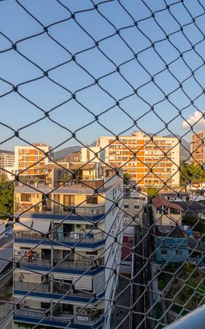 Apartamento à venda com 179m², 4 quartos e 1 vaga Apartamento à venda com 179m², 4 quartos e 1 vagaVista da Varanda