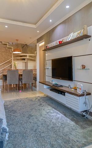 Apartamento à venda com 179m², 4 quartos e 1 vaga Apartamento à venda com 179m², 4 quartos e 1 vagaSala