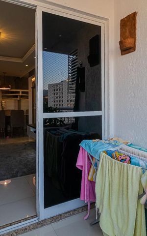 Apartamento à venda com 179m², 4 quartos e 1 vaga Apartamento à venda com 179m², 4 quartos e 1 vagaVaranda da Sala