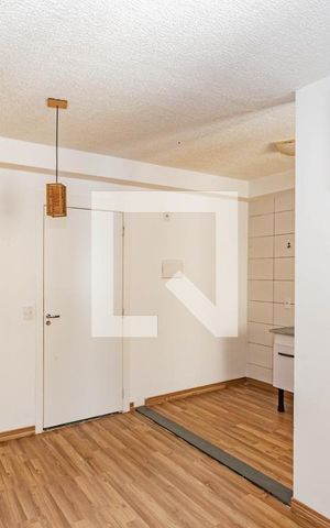 Apartamento à venda com 43m², 2 quartos e sem vaga Apartamento à venda com 43m², 2 quartos e sem vagaSala