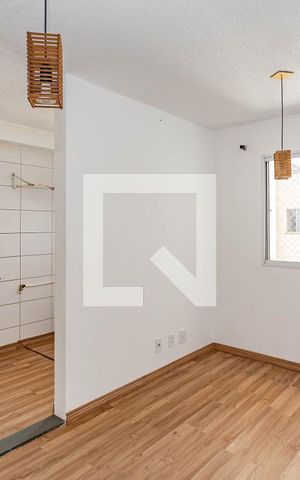 Apartamento à venda com 43m², 2 quartos e sem vaga Apartamento à venda com 43m², 2 quartos e sem vagaSala