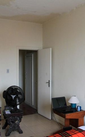 Casa à venda com 504m², 4 quartos e 2 vagas Casa à venda com 504m², 4 quartos e 2 vagasQuarto 1