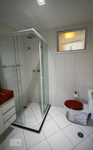 Apartamento à venda com 67m², 2 quartos e 1 vagabanheiro