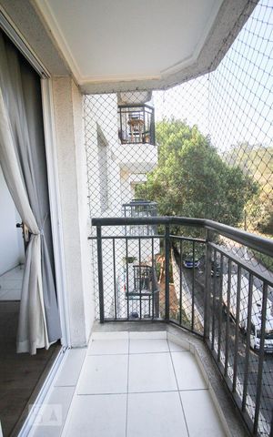 Apartamento à venda com 67m², 2 quartos e 1 vagavaranda sala