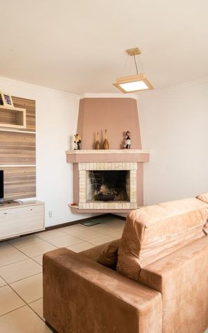 Apartamento à venda com 154m², 2 quartos e 1 vaga Apartamento à venda com 154m², 2 quartos e 1 vagaSala de TV