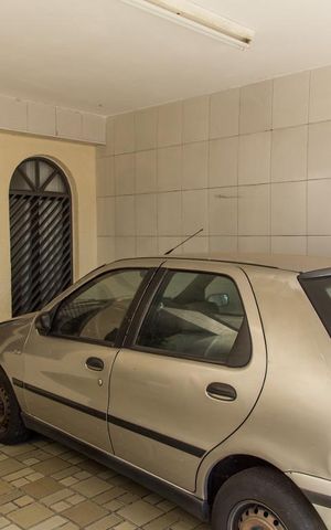 Casa à venda com 203m², 3 quartos e 2 vagas Casa à venda com 203m², 3 quartos e 2 vagasGaragem
