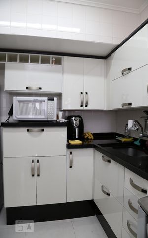 Apartamento à venda com 53m², 2 quartos e 1 vagaCozinha