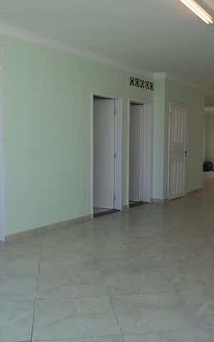 Casa à venda com 282m², 3 quartos e 6 vagasGaragem e Área de lazer