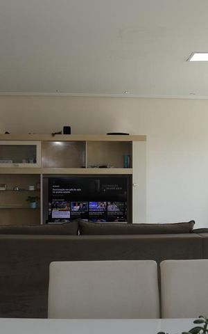 Casa à venda com 282m², 3 quartos e 6 vagasSala