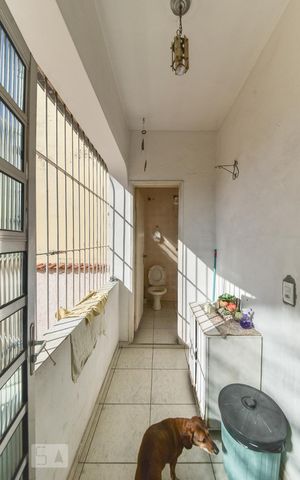 Casa à venda com 156m², 3 quartos e 1 vaga Casa à venda com 156m², 3 quartos e 1 vagaBanheiro Externo