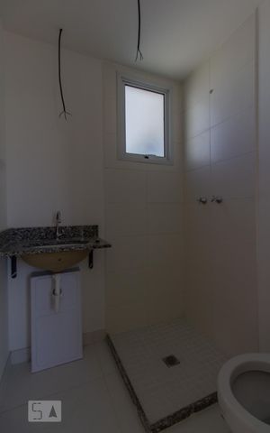 Apartamento para alugar com 45m², 2 quartos e sem vaga Apartamento para alugar com 45m², 2 quartos e sem vagaBanheiro Social