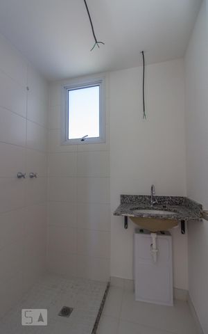 Apartamento para alugar com 45m², 2 quartos e sem vaga Apartamento para alugar com 45m², 2 quartos e sem vagaBanheiro Suíte Quarto 2