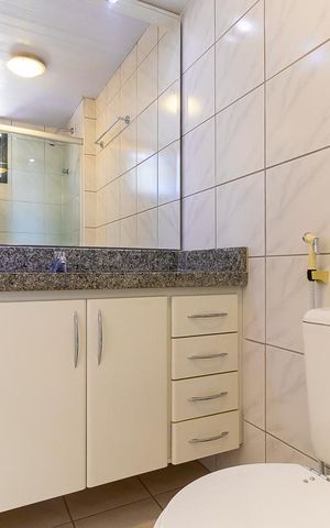 Apartamento para alugar com 72m², 3 quartos e 2 vagas Apartamento para alugar com 72m², 3 quartos e 2 vagasBanheiro da suíte