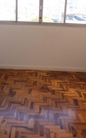 Apartamento à venda com 90m², 2 quartos e 1 vagaSala