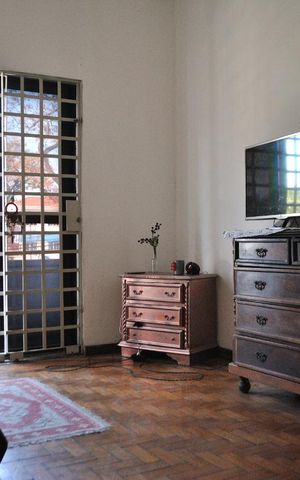 Casa à venda com 306m², 7 quartos e 5 vagasQuarto 2