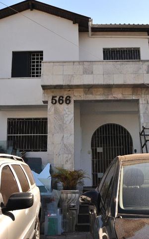 Casa à venda com 306m², 7 quartos e 5 vagasGaragem