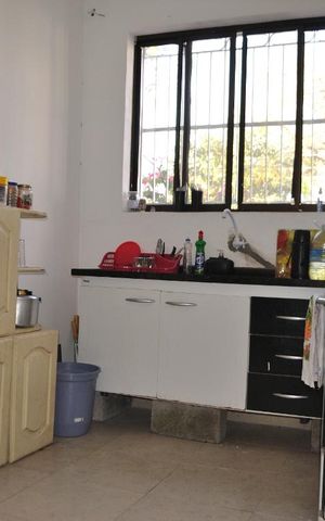 Casa à venda com 306m², 7 quartos e 5 vagasCozinha 1